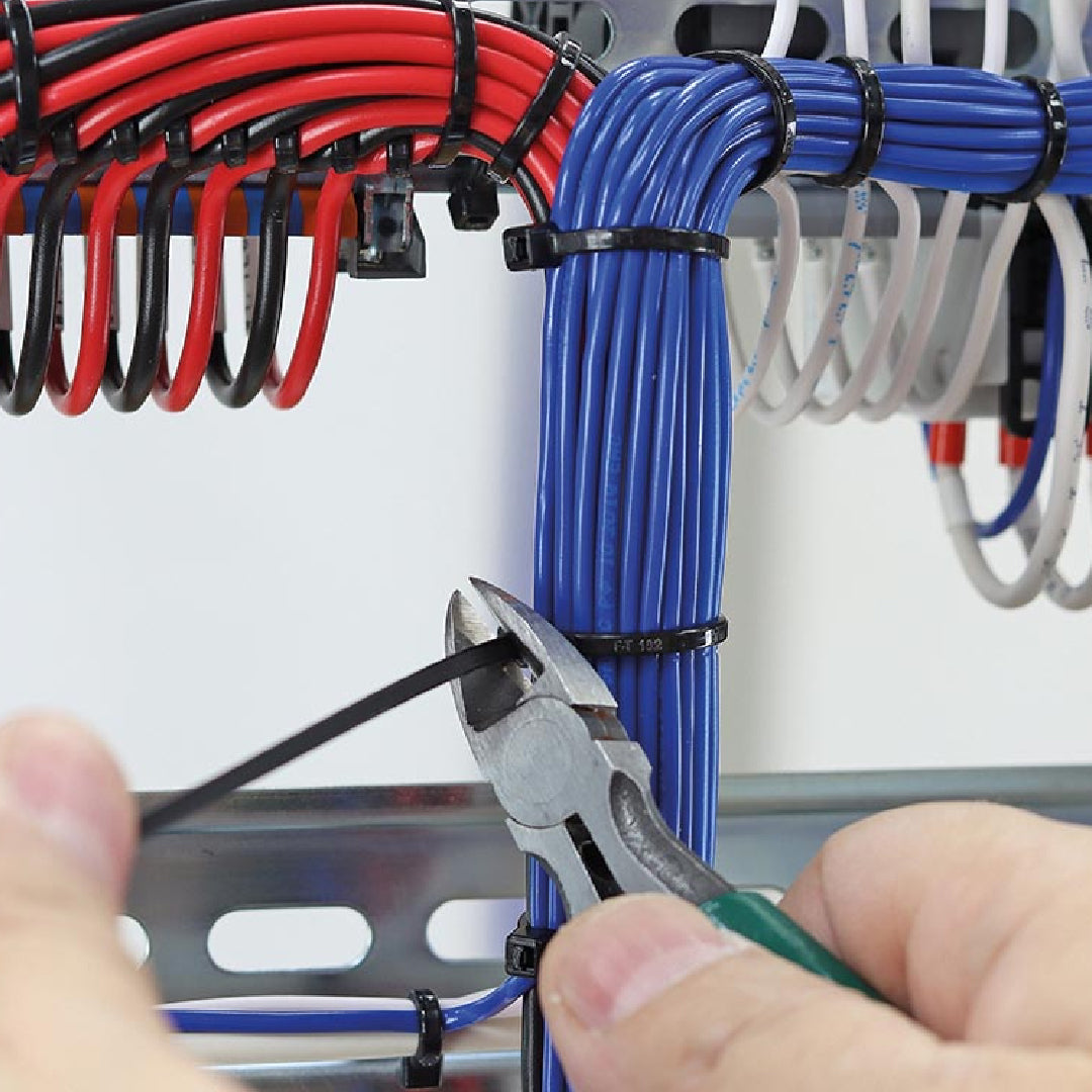 JEU DE SERRE-CABLES NOIR 4.80X300MM